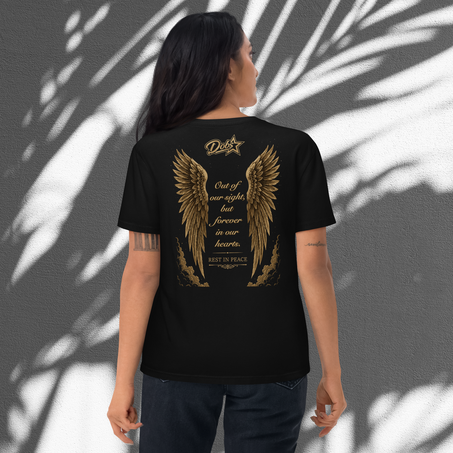 Out of Sight (black & gold) - T-Shirt